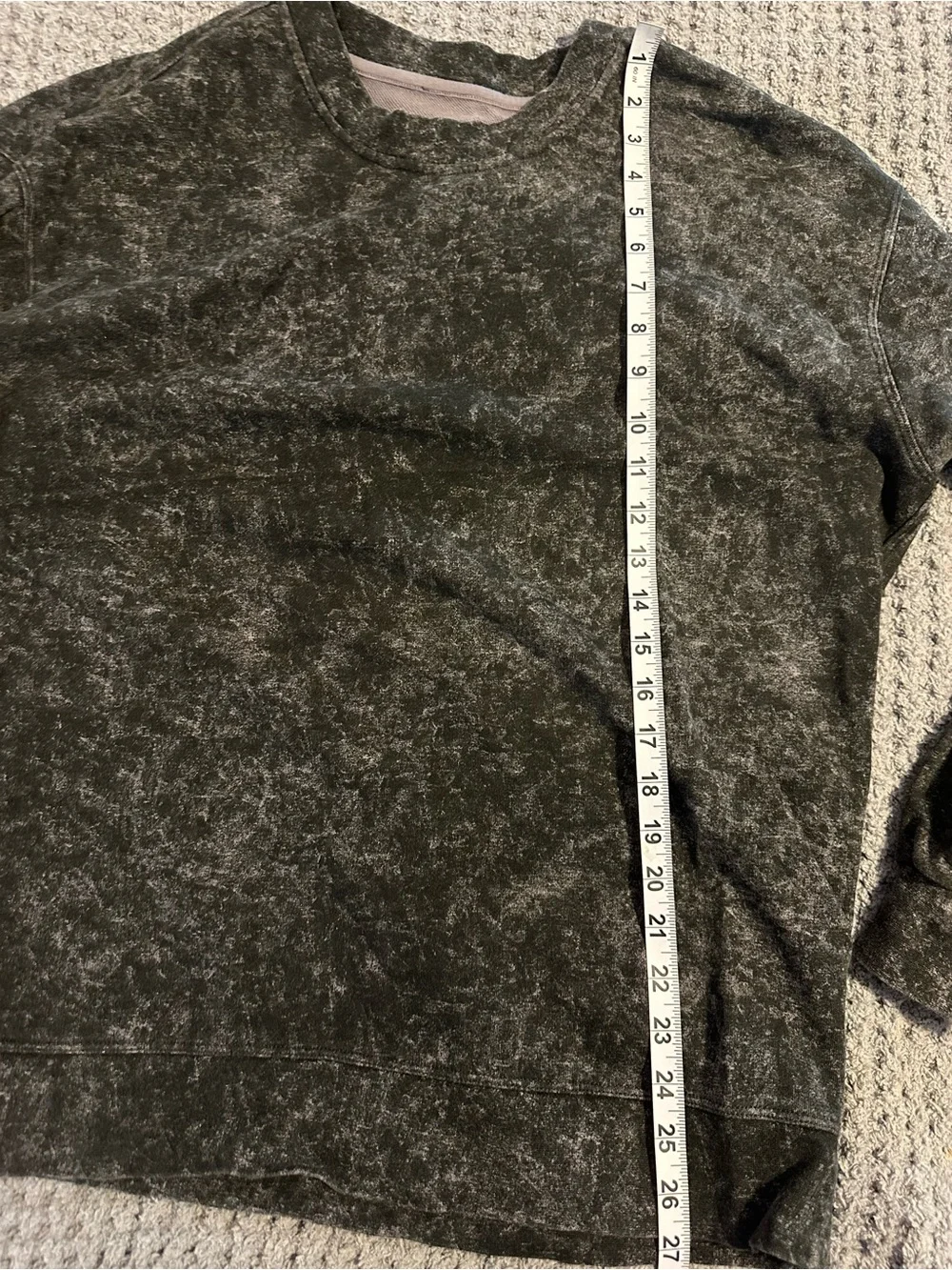 lululemon athletica woMen's Crewneck Mineral-Wash Charcoal
